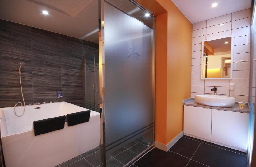 Jade Hotel Ilsan Ni Extérieur photo